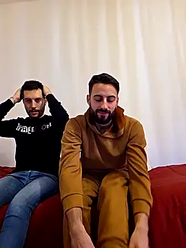 AmicisegretiITA online show from March 2026 04:17:02 PM