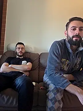 AmicisegretiITA online show from April 2026 05:30:01 AM