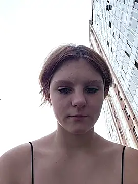 NinaParri online show from July 2026 04:26:01 AM