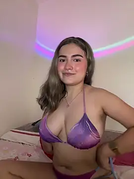 Mia seduccion online show from March 2026 07:08:02 PM