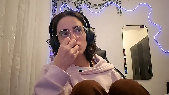 SanjuanaEytchison online show from April 2026 09:59:01 AM