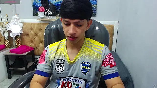 AdrianFranko online show from April 2026 01:17:02 PM