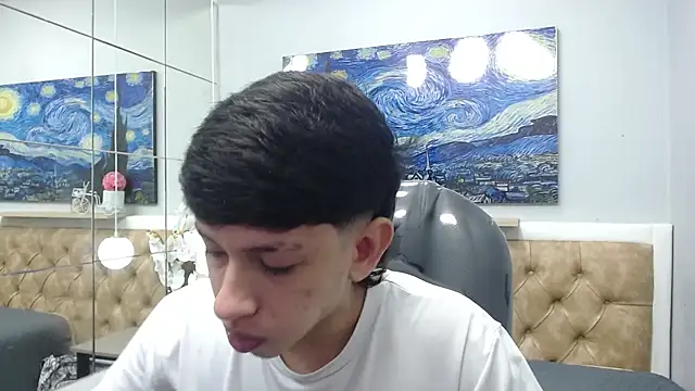 AdrianFranko online show from April 2026 01:04:01 PM