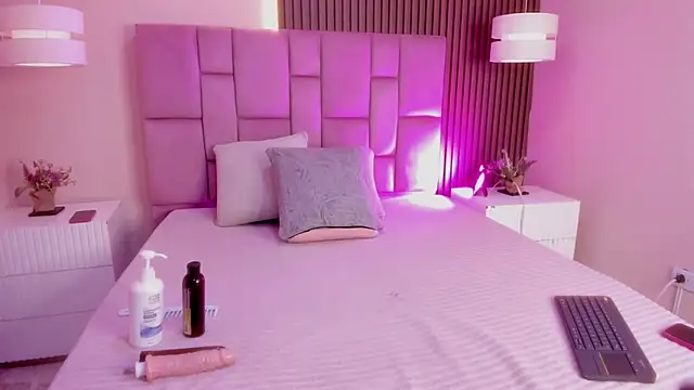 liablossom  online show from March 2026 01:44:01 PM