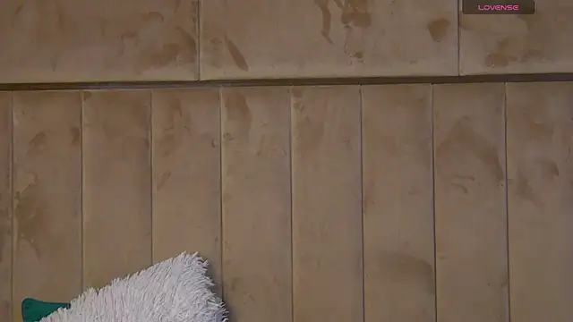 AllissonCameron online show from April 2026 09:39:33 PM