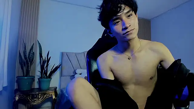 cococumps online show from April 2026 12:39:01 PM