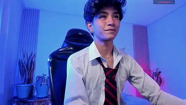 cococumps online show from April 2026 11:29:02 AM