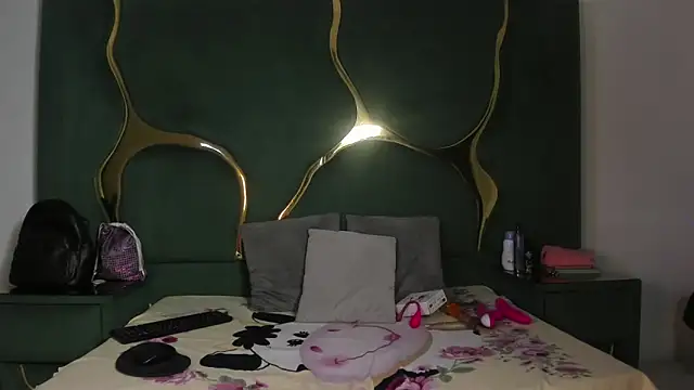 taty sexxx online show from April 2026 02:14:01 PM