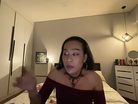 Ur topQeents online show from April 2026 10:29:01 PM