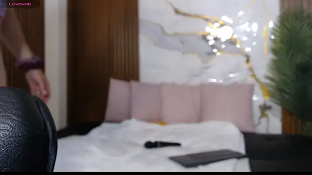 Alyce tay1 online show from April 2026 07:58:02 PM