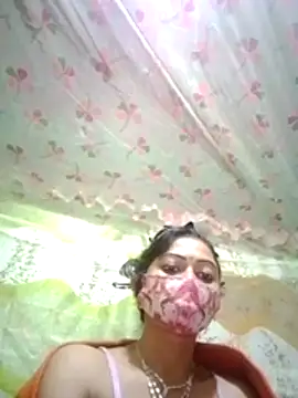 Sexy moon45 online show from March 2026 06:22:02 PM