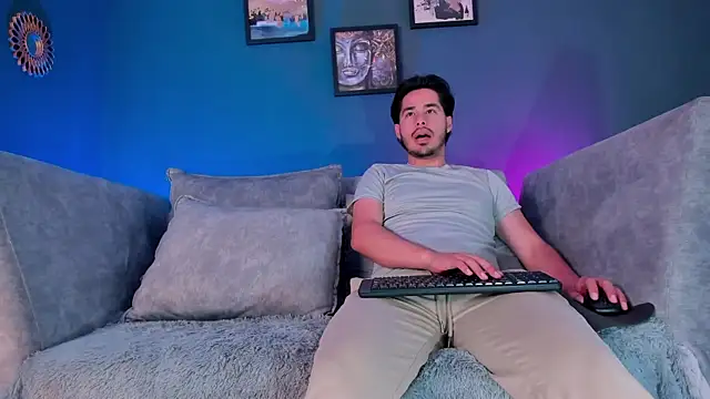 ReubenandScott online show from April 2026 01:05:01 PM