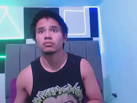 adonis latin 19 online show from April 2026 07:20:02 PM