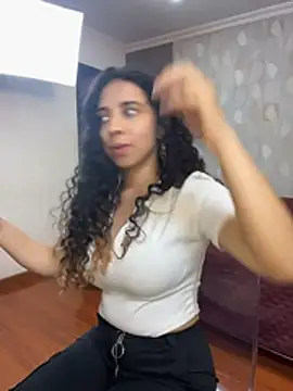 katniss everdeen  online show from April 2026 08:35:02 PM