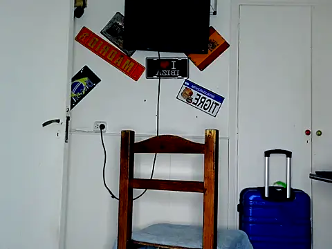 freddymdq100 online show from April 2026 08:32:01 PM