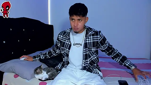 Thiago snoop online show from March 2026 09:20:02 PM