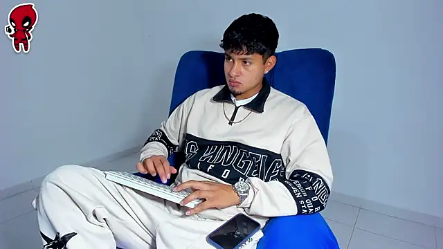 Thiago snoop online show from April 2026 01:05:01 AM