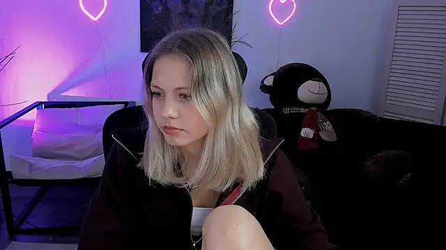 BlossomVibe online show from April 2026 07:24:01 AM