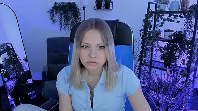 BlossomVibe online show from April 2026 10:18:02 AM