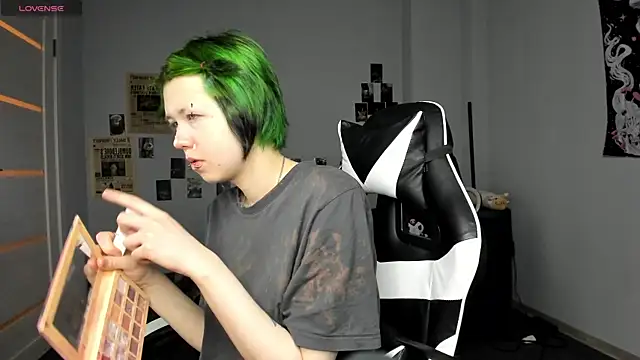 LittleKittenStar online show from March 2026 03:07:02 AM