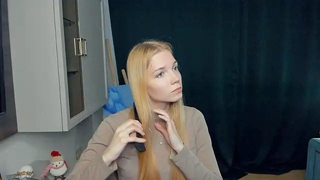 PetraRohal online show from April 2026 07:31:01 AM