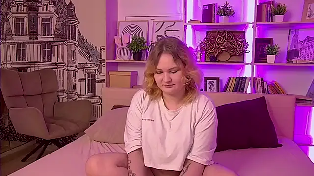 SoftSofi online show from March 2026 05:23:02 PM