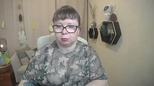 BonnnyBoobsy online show from April 2026 05:59:01 AM