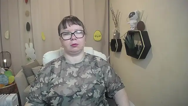 BonnnyBoobsy online show from April 2026 05:52:01 AM