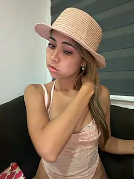 Snapshot of sexyparejahot69 chatting on June 2026 06:16:02 AM sexyparejahot69 online show from June 2026 06:16:02 AM