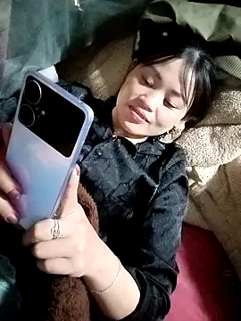 Eli18 online show from March 2026 04:56:01 AM