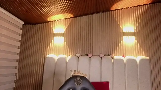 Melannyy V online show from March 2026 12:50:02 PM