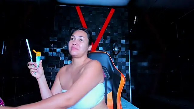 SammyEvanns  online show from April 2026 01:25:01 AM