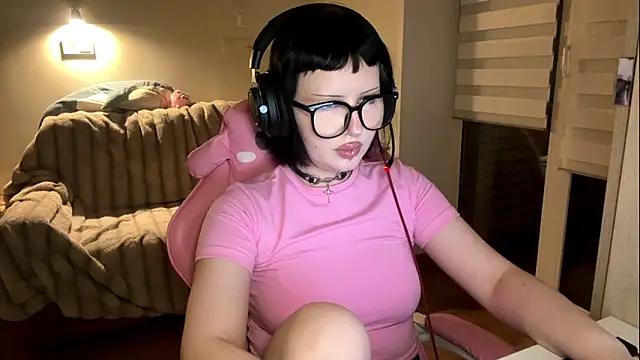 Setty Asky online show from March 2026 01:26:02 PM