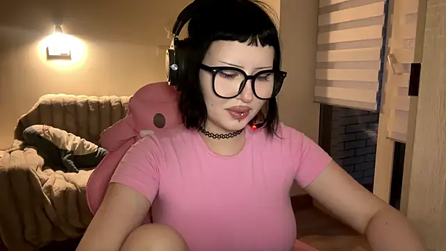 Snapshot of Setty_Asky chatting on May 2026 02:14:01 PM Setty Asky online show from May 2026 02:14:01 PM