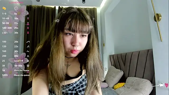 gigi meii online show from April 2026 02:55:02 PM