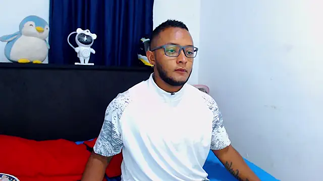 MascTyler online show from April 2026 10:22:02 PM