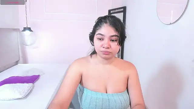 MilaHeat1 online show from March 2026 07:47:01 PM