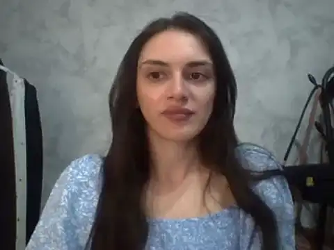 RoxiCherry online show from April 2026 07:30:02 AM