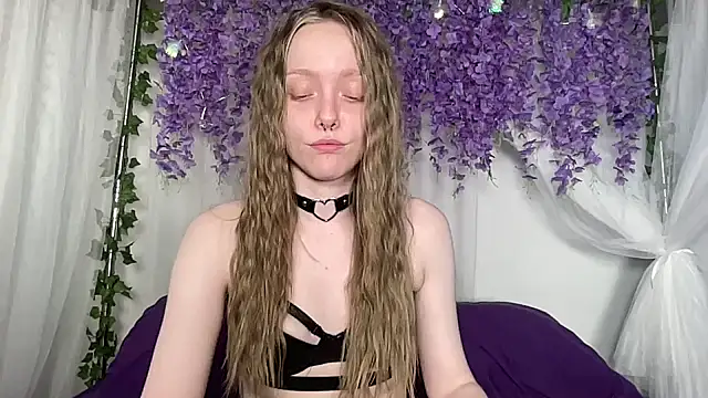 ElfGirlAna online show from July 2026 02:55:01 PM
