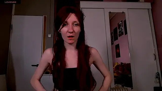 bzzz bzzz online show from April 2026 10:04:01 PM