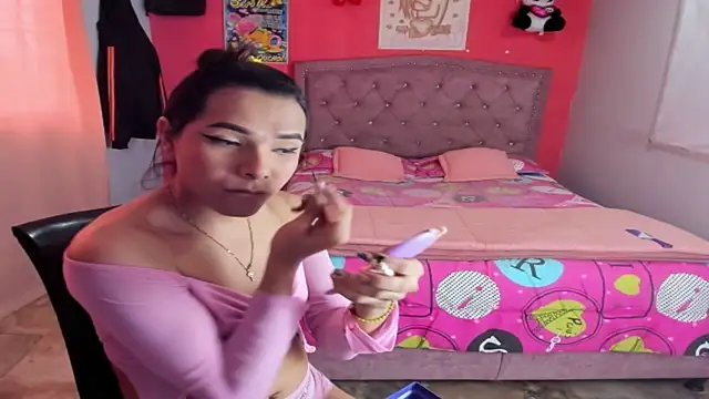 Sofia Hot Latina online show from July 2026 10:14:02 PM
