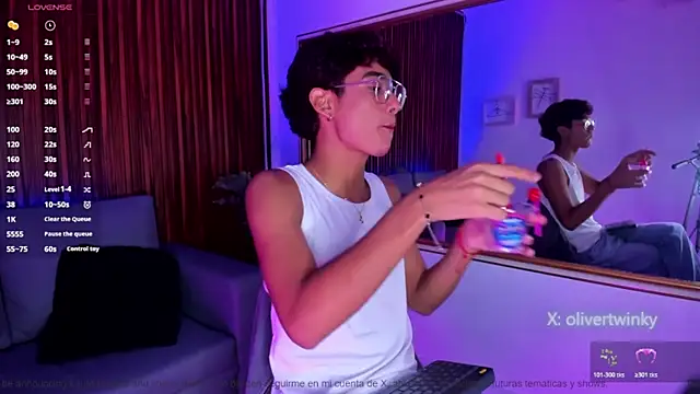 Oliver20   online show from April 2026 04:50:02 AM