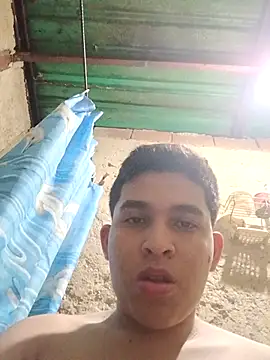 alee28728 online show from April 2026 04:29:01 AM