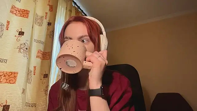 alisaonlyforu online show from April 2026 08:39:02 AM