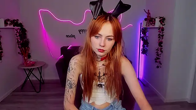 MiaSensitive online show from April 2026 06:45:01 PM