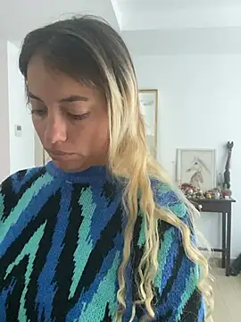 Sexyandtiny online show from March 2026 05:51:02 PM