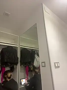 Sexyandtiny online show from April 2026 08:51:01 PM