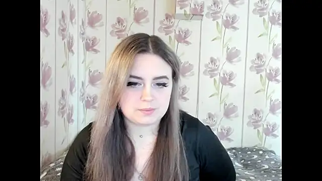 Agathameoww online show from April 2026 09:37:01 AM