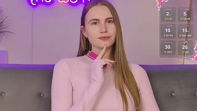 Snapshot of Lover_Daisy_ chatting on May 2026 12:42:01 PM Lover Daisy online show from May 2026 12:42:01 PM