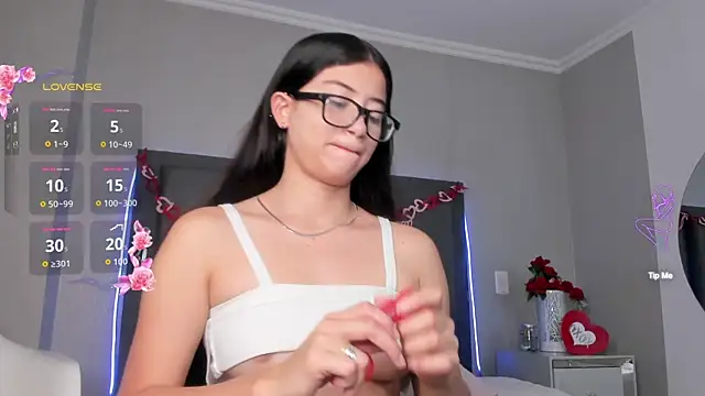 mia gomez7 online show from April 2026 01:04:01 PM